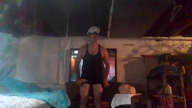 Snapshot of cum4calvin chatting on September 23, 8:50 am cum4calvin online show from September 23, 8:50 am