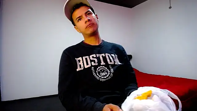 Snapshot of Deiby_casas chatting on January 12, 3:39 am Deiby casas online show from January 12, 3:39 am