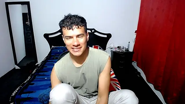 Snapshot of Deiby_casas chatting on March 23, 5:00 am Deiby casas online show from March 23, 5:00 am