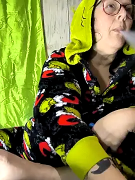 davisdesiresxh online show from January 2, 6:12 pm