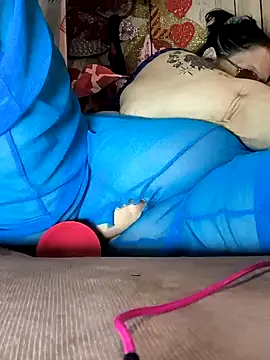 davisdesiresxh online show from February 5, 6:59 pm