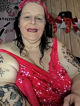 davisdesiresxh online show from February 11, 2:57 pm