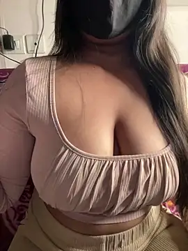 Janhvi Bhabhi online show from March 6, 3:52 pm