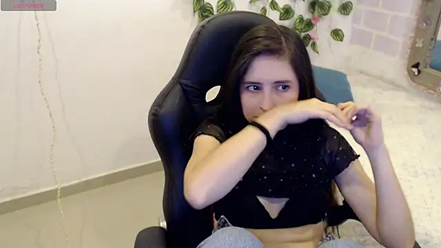 tania sweet   online show from February 15, 5:39 pm