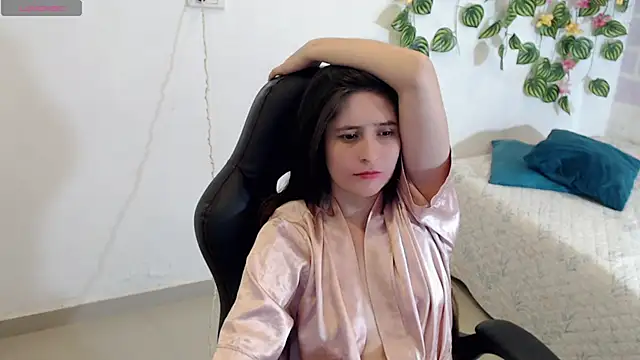 tania sweet   online show from February 24, 9:09 pm