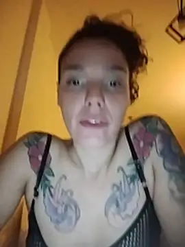 deftoolceles online show from June 24, 1:59 am