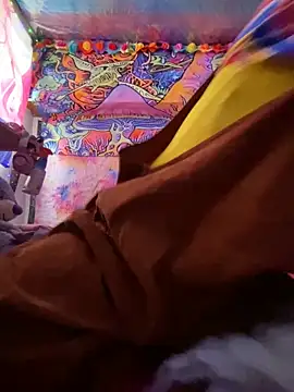 Snapshot of BABYUNICORN chatting on December 19, 10:00 pm BABYUNICORN online show from December 19, 10:00 pm