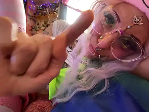 Snapshot of BABYUNICORN chatting on January 10, 9:20 pm BABYUNICORN online show from January 10, 9:20 pm