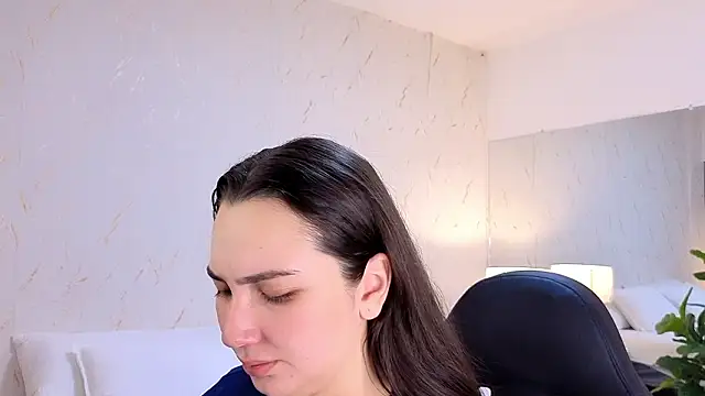 ava blue online show from February 1, 11:20 am