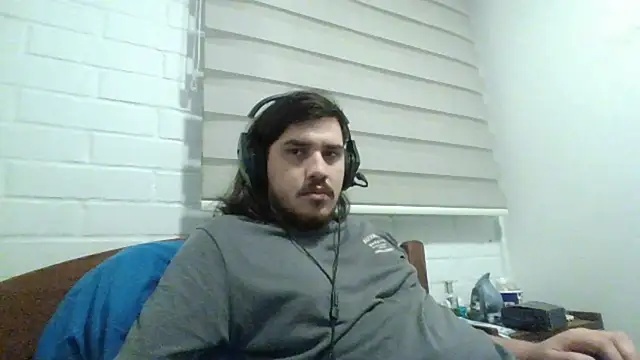 hung weeb online show from April 4, 1:15 am