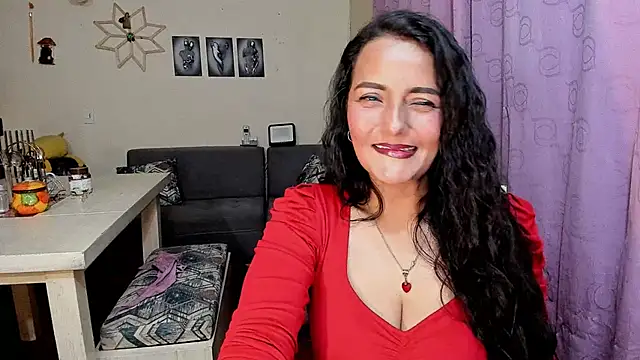 emma luxy online show from April 30, 1:23 am