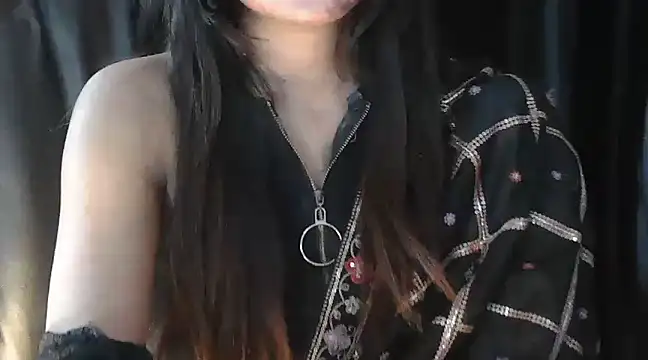 Snapshot of JannatDoll1 chatting on February 5, 10:51 am JannatDoll1 online show from February 5, 10:51 am