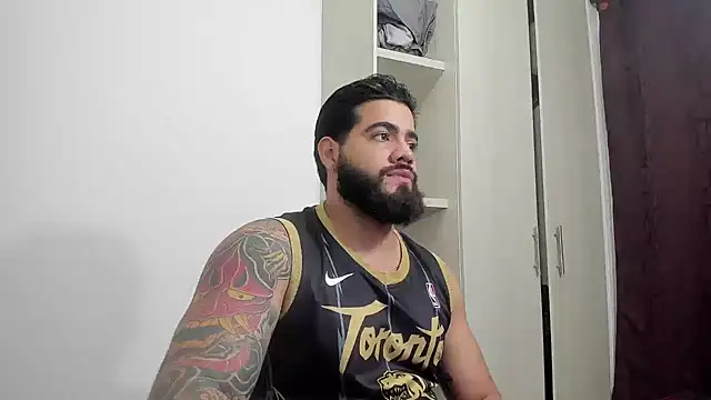 Snapshot of _Coddygold_ chatting on November 7, 11:27 pm Coddygold online show from November 7, 11:27 pm