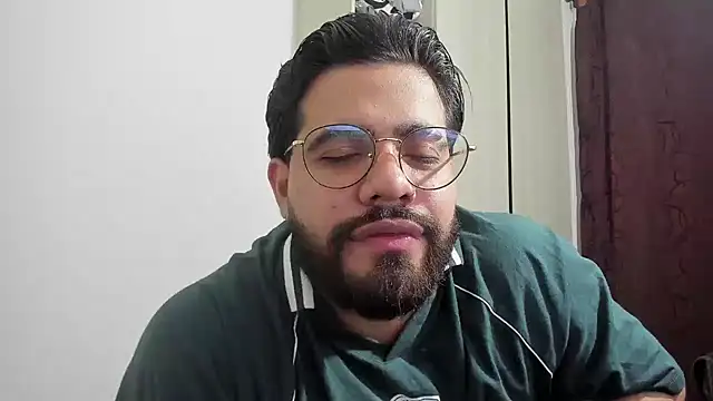 Snapshot of _Coddygold_ chatting on November 29, 12:19 pm Coddygold online show from November 29, 12:19 pm