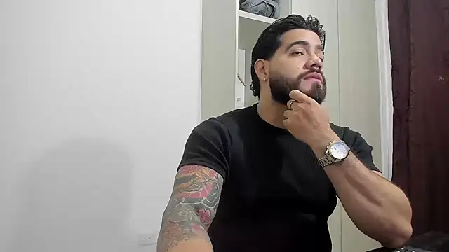 Snapshot of _Coddygold_ chatting on December 1, 12:10 pm Coddygold online show from December 1, 12:10 pm