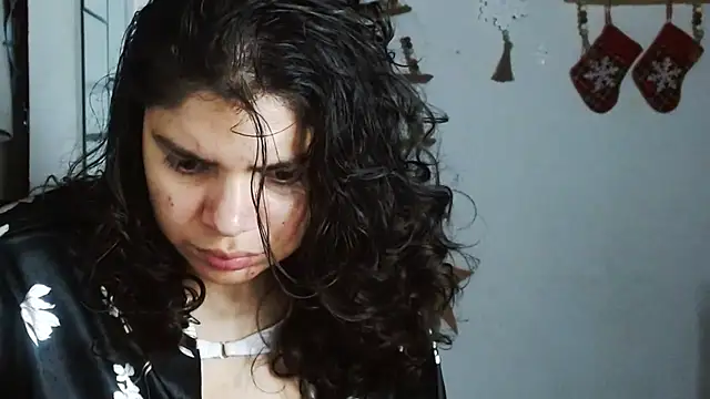 Nikkykora15 online show from December 15, 1:10 am