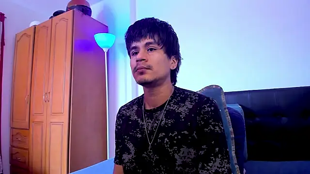 Eiden allenx online show from March 6, 4:03 pm