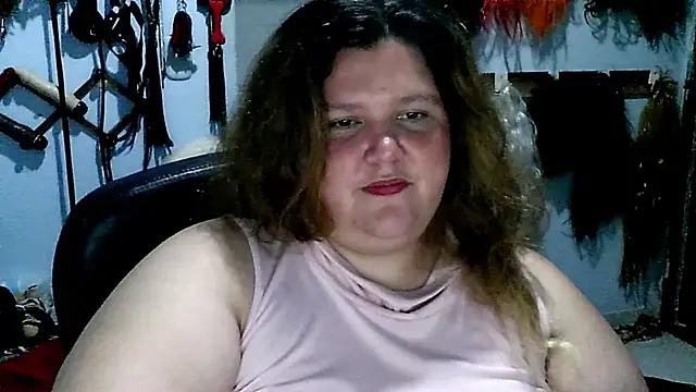 squirt322bbw online show from February 23, 7:49 pm