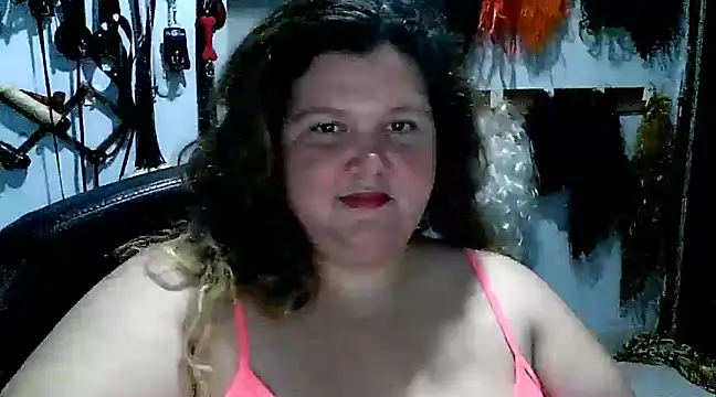 squirt322bbw online show from March 4, 3:22 am