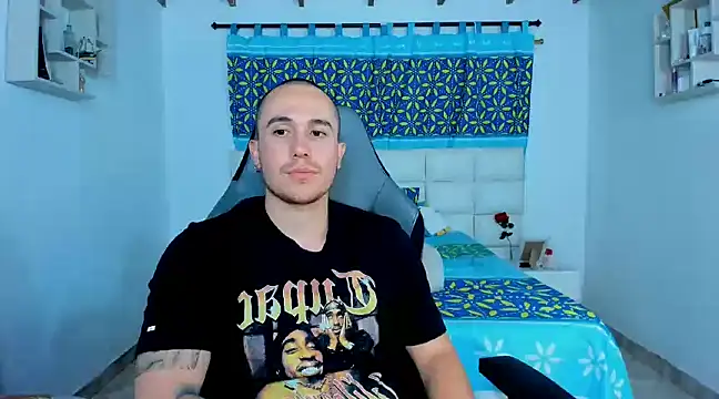 juan  jimenez online show from January 25, 4:13 am