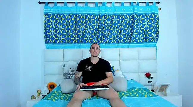 juan  jimenez online show from February 12, 5:37 am