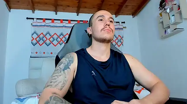 juan  jimenez online show from March 14, 2:53 am