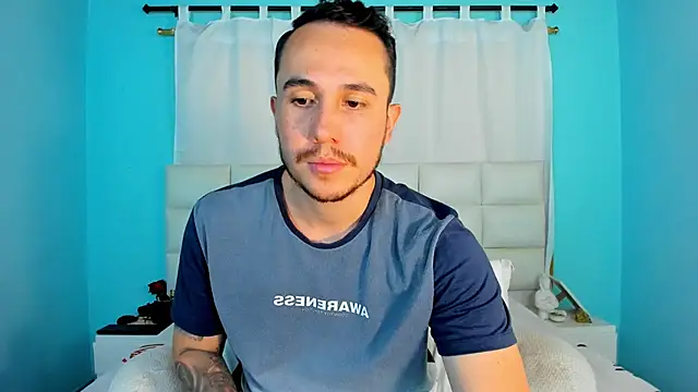 juan  jimenez online show from November 25, 7:58 pm