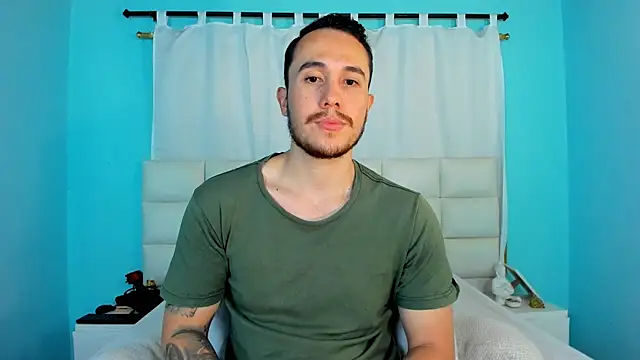 juan  jimenez online show from December 1, 10:04 pm