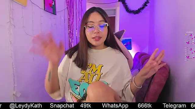 Nasha abby online show from December 10, 2:06 pm