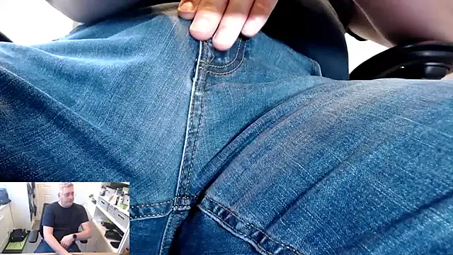 RicRockhard online show from April 8, 9:42 am