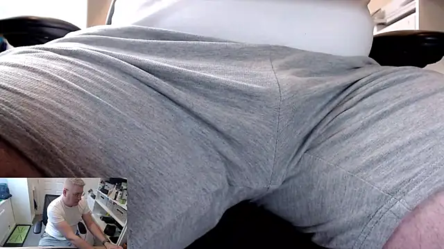 RicRockhard online show from April 11, 9:13 am