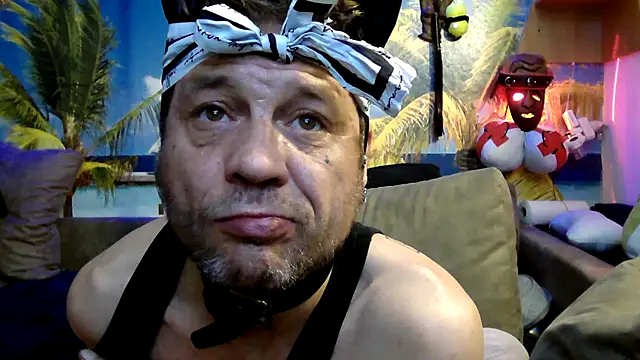 druckfug online show from December 3, 7:12 pm