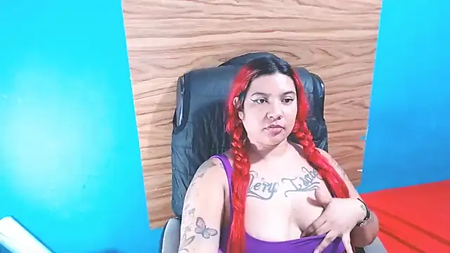 Snapshot of Dulce_domini chatting on February 21, 4:07 am Dulce domini online show from February 21, 4:07 am