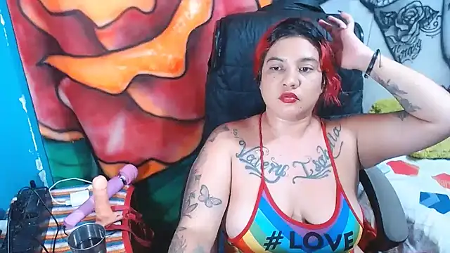 Snapshot of Dulce_domini chatting on March 22, 7:04 am Dulce domini online show from March 22, 7:04 am