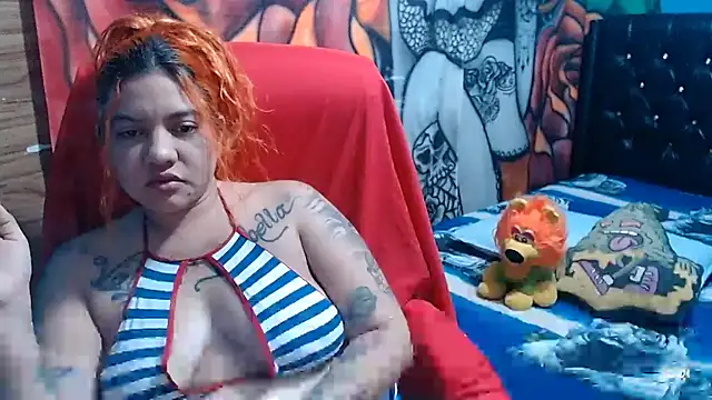 Snapshot of Dulce_domini chatting on June 4, 4:13 pm Dulce domini online show from June 4, 4:13 pm