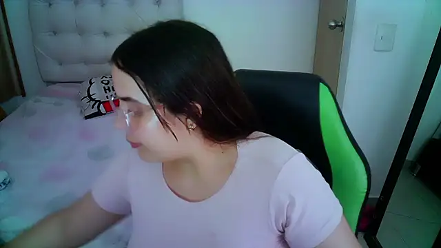  alicia z online show from December 3, 12:24 am