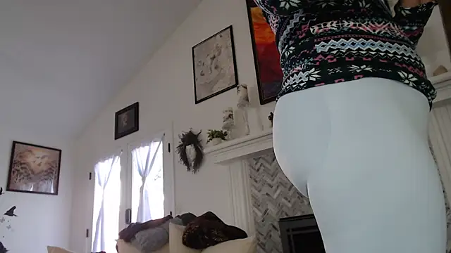 AuroraWillows online show from November 1, 4:42 pm