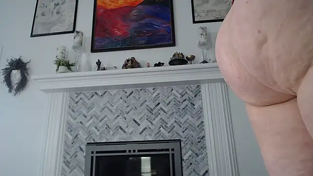 AuroraWillows online show from February 16, 3:41 pm