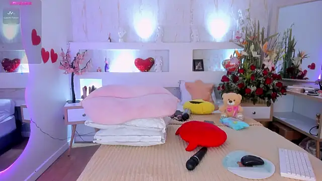 Snapshot of RachelMorgan01 chatting on February 17, 4:26 pm RachelMorgan01 online show from February 17, 4:26 pm