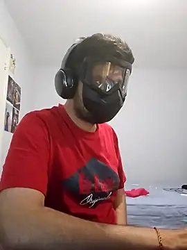 Snapshot of desihardlover chatting on January 18, 8:30 pm desihardlover online show from January 18, 8:30 pm