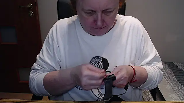 JoannaAndNeighbour online show from February 15, 12:22 pm