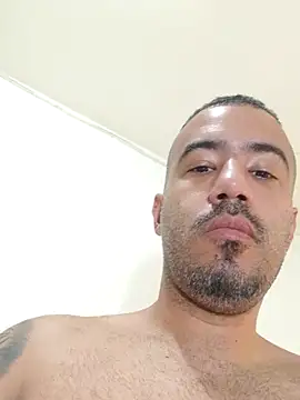 Snapshot of steven_med25 chatting on March 14, 12:21 am steven med25 online show from March 14, 12:21 am