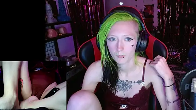 alicewonder09 online show from January 7, 5:21 am