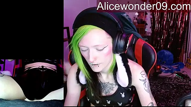 alicewonder09 online show from February 8, 4:16 am