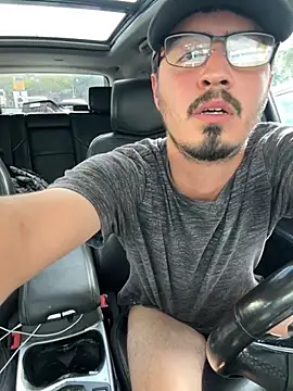 Bbyboyivan online show from November 1, 8:33 pm