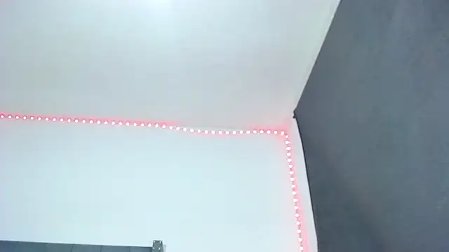 Snapshot of party_aass chatting on January 11, 12:55 am party aass online show from January 11, 12:55 am