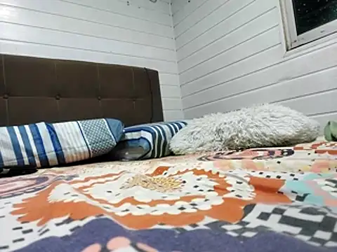 Hotcasados69 online show from January 16, 4:38 am