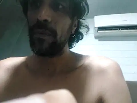 Hotcasados69 online show from February 10, 6:50 am