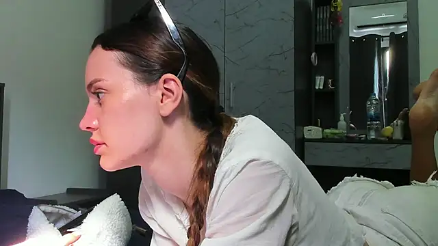 Lex Love online show from February 1, 8:18 am