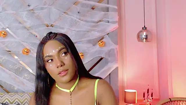 Sara Boom online show from October 30, 2:29 pm